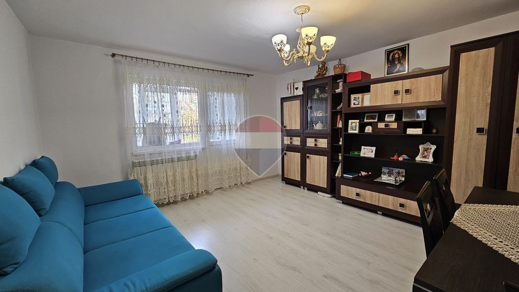 Apartament confort 1 cu 3 camere în Burdujeni, Suceava