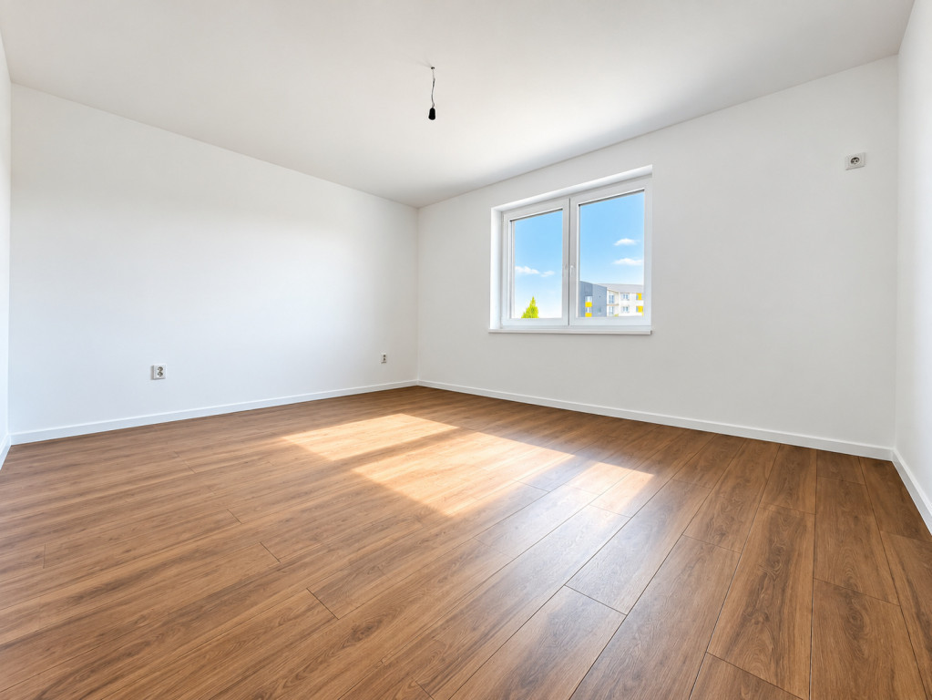 Apartament 1 camera, decomandat, 37 mp utili, Parter-Giroc