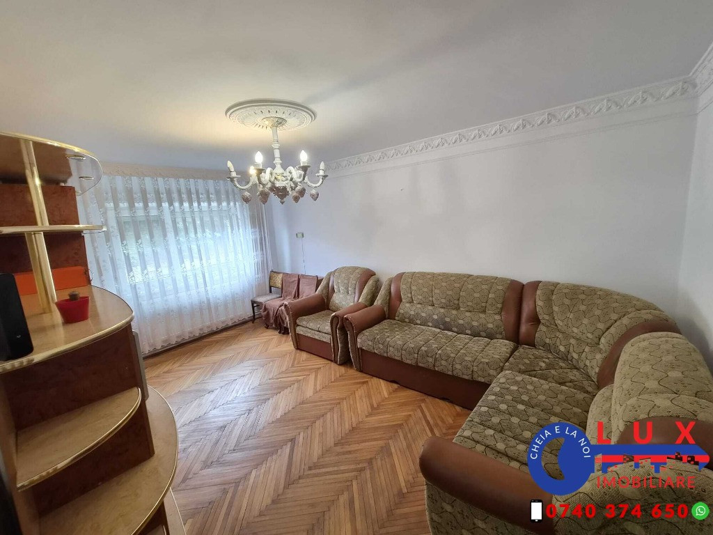 ID 681 Apartament 3 camere de inchiriat *Str. Podgoriilor