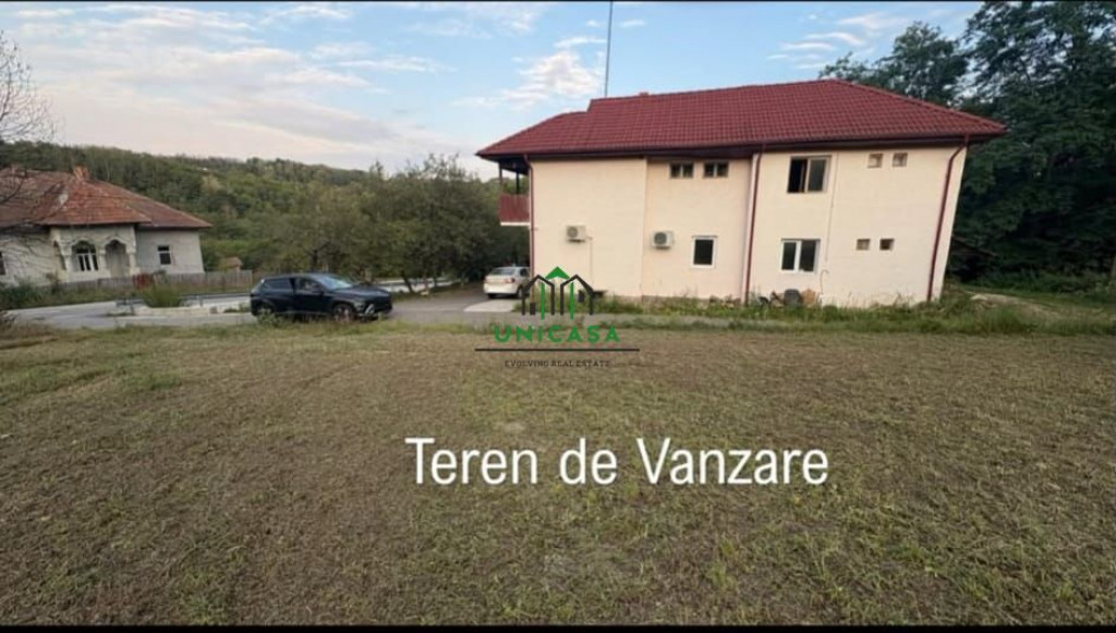 Teren intravilan 5675 mp / Milcoiu/Valcea