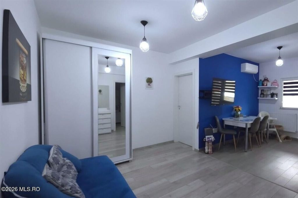 Mamaia Nord - TRL Twins Residence, 2 camere, 2 bai, parter cu balcon!