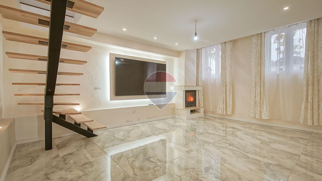 APARTAMENT CU 3 CAMERE PE 2 NIVELURI | 120 MP UTILI | RENOVAT INTEGRAL
