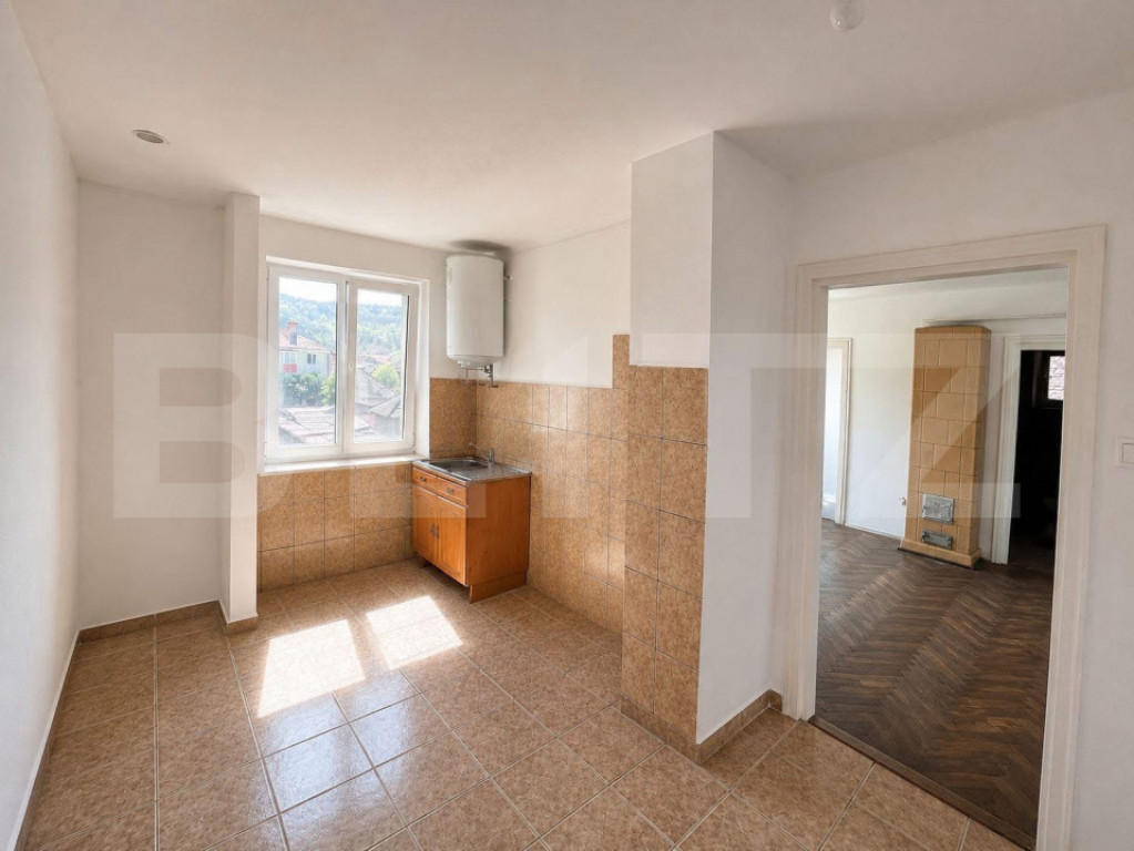 Apartament cu 2 camere, 37,73 mp, în zonă centrală