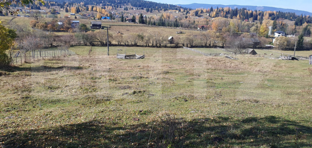 Teren intravilan, 14.329 mp, zona Panaci - Vatra Dornei