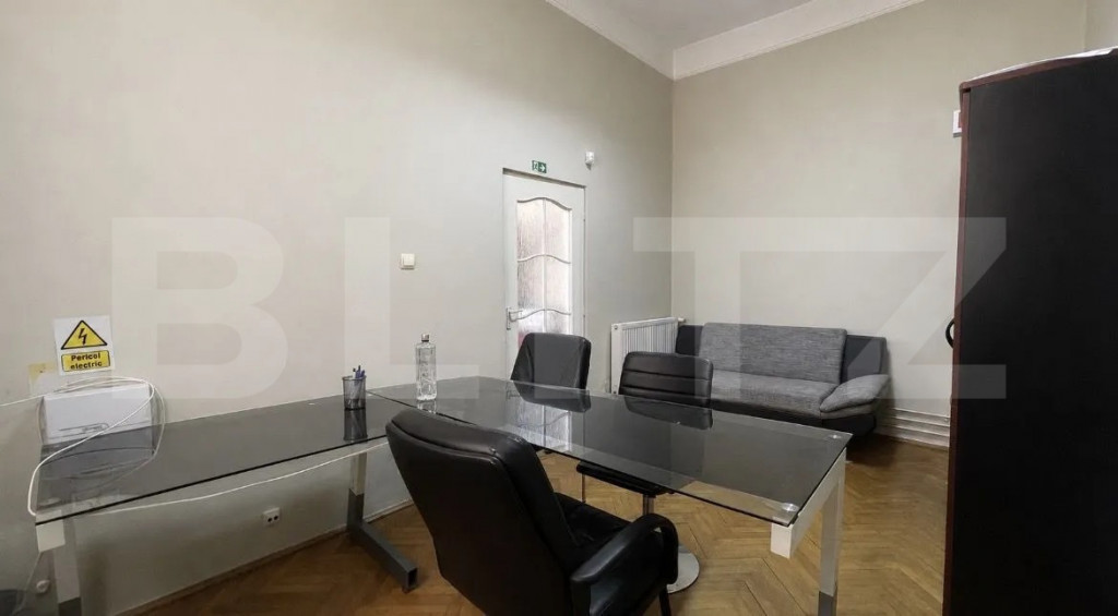 Spațiu ultracentral de închiriat, Str. Iuliu Maniu nr. 34
