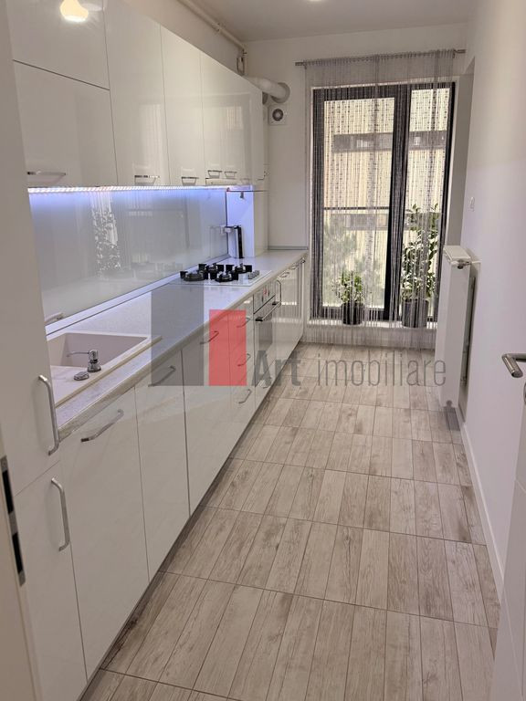 Vanzare apartament cu 2 camere, Complex Transparent Residence 3