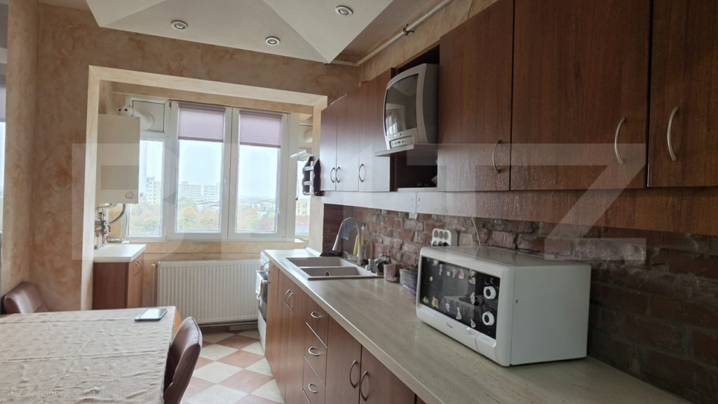 Apartament 3 camere, 67 mp, zona Micro 14