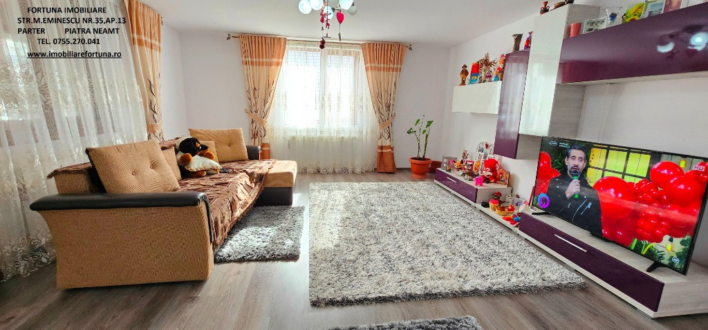 Vila eleganta, cu spatii generoase,zona Clinica Sf.Andrei-Piatra Neamt