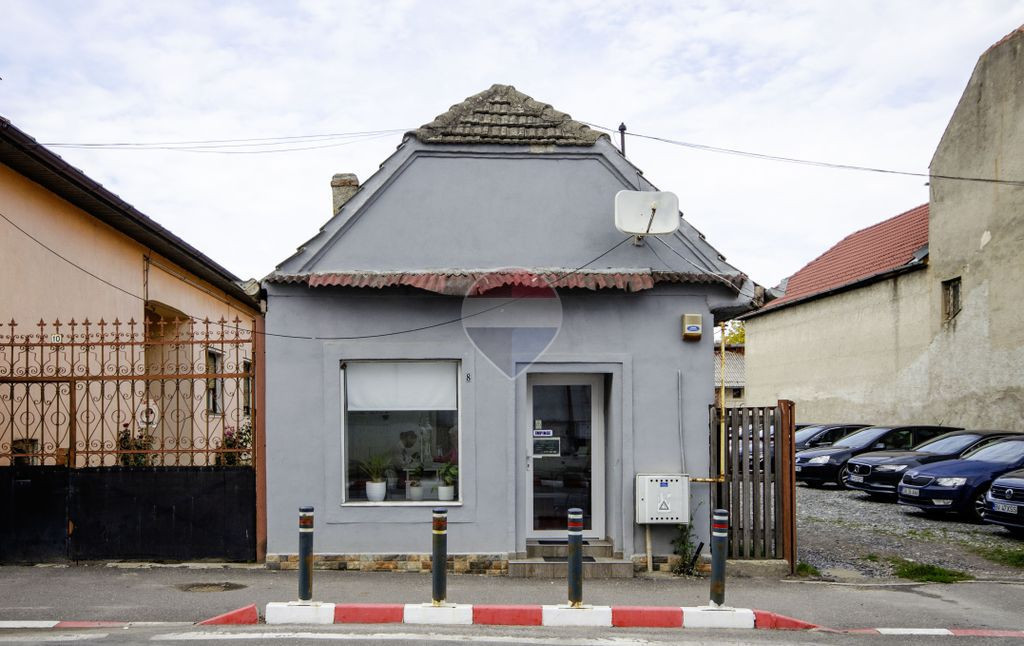 Spațiu comercial 56 mp, ultracentral Săcele