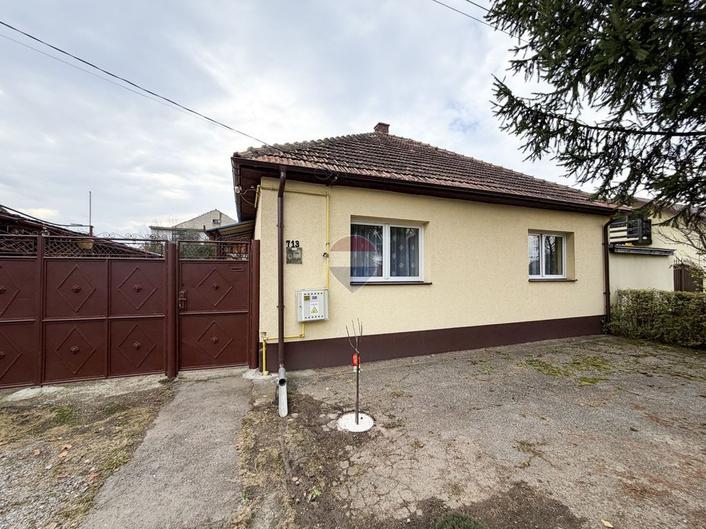 Spațiu comercial 56 mp, ultracentral Săcele