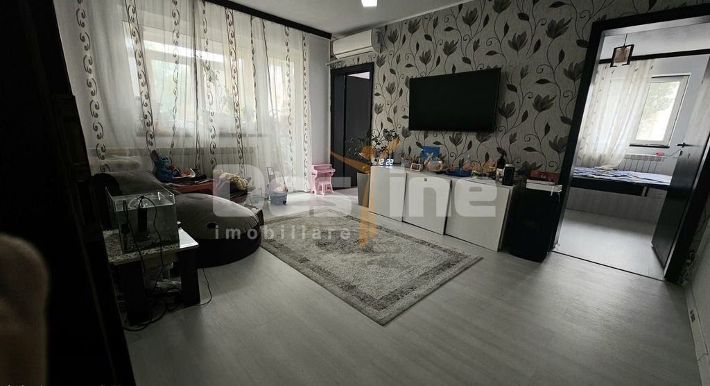 Apartament decomandat cu 3 dormitoare, parcare – Inel 2...