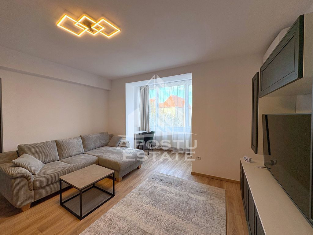 Apartament cu 3 camere la casa,curte comuna in zona Odobescu Timisoara