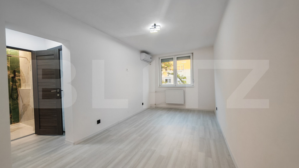 Apartament cu 3 camere, 46 mp, zona Velența