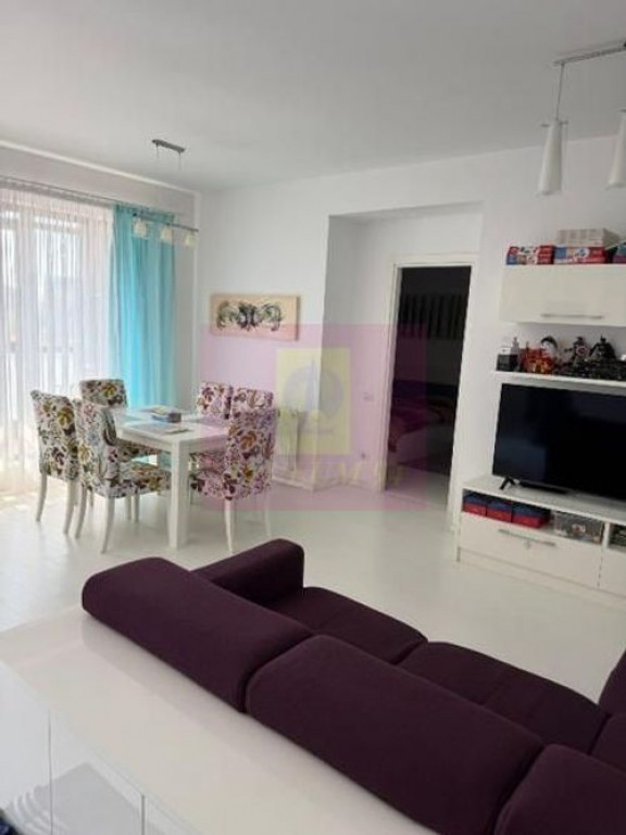 Apartament 3 camere in zona Nerva Traian bloc nou