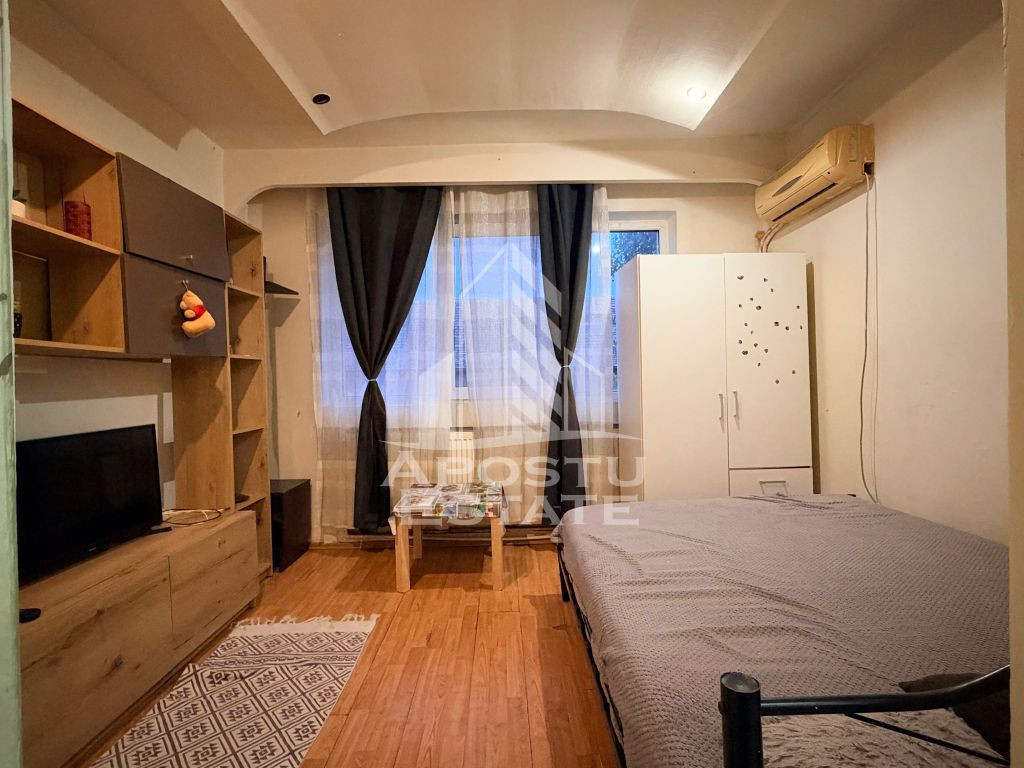 Garsionera de vanzare în calea Buziasului