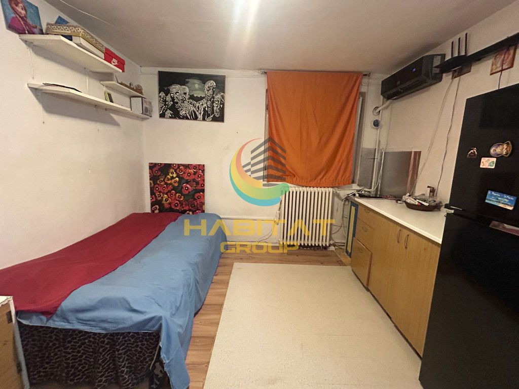 Garsoniera | Sector 4 | Mobilată și utilată | 20.000 euro