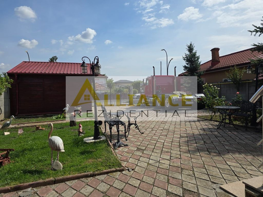 VILĂ IMPRESIONANTĂ P+1E+MANSARDĂ – 270 MP UTILI | TEREN 500 MP