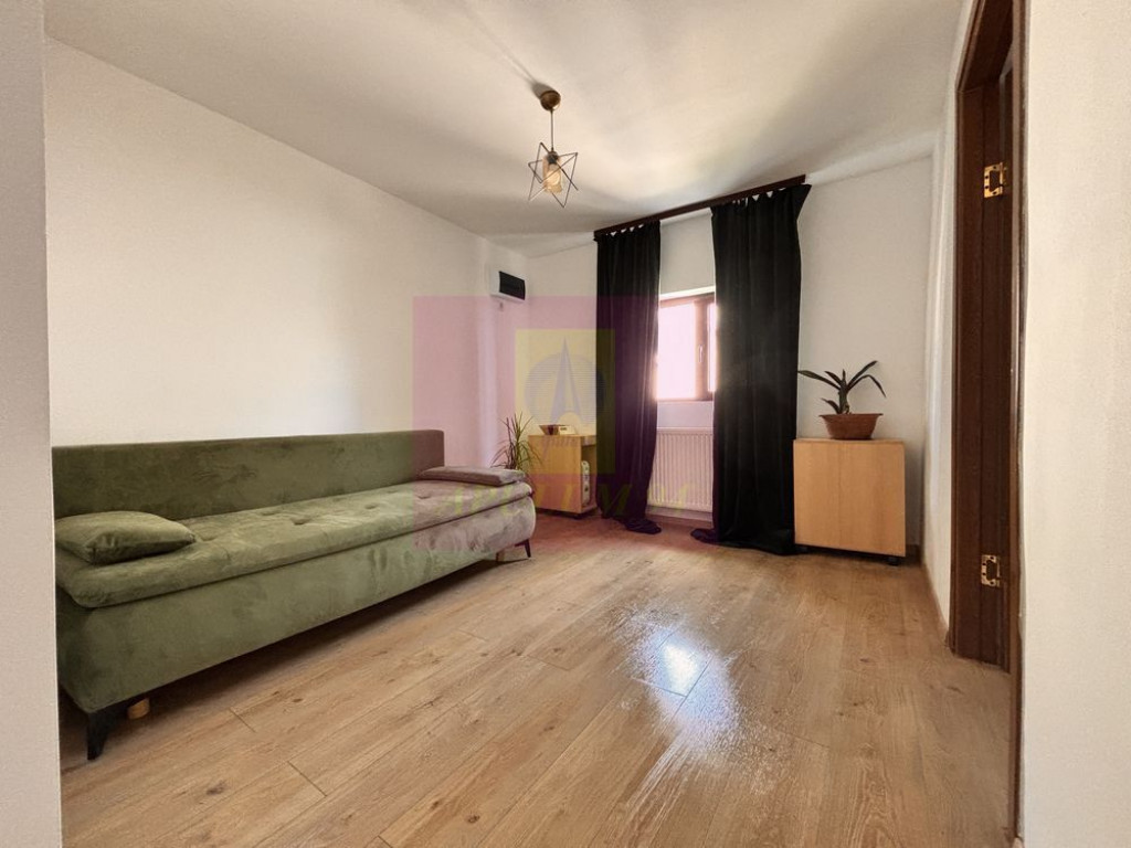 Apartament in vila Piata Rond Alba Iulia .