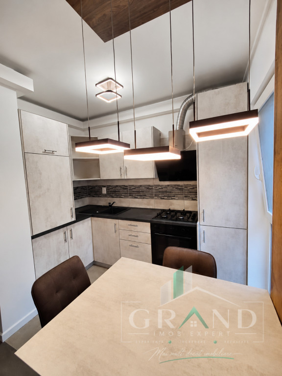 Apartament NOU, open-space, zona Elite - Real, Cluj-Napoca