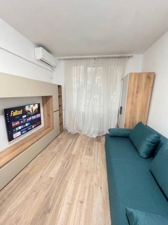 Garsonieră de închiriat pe termen lung în zona CET – re