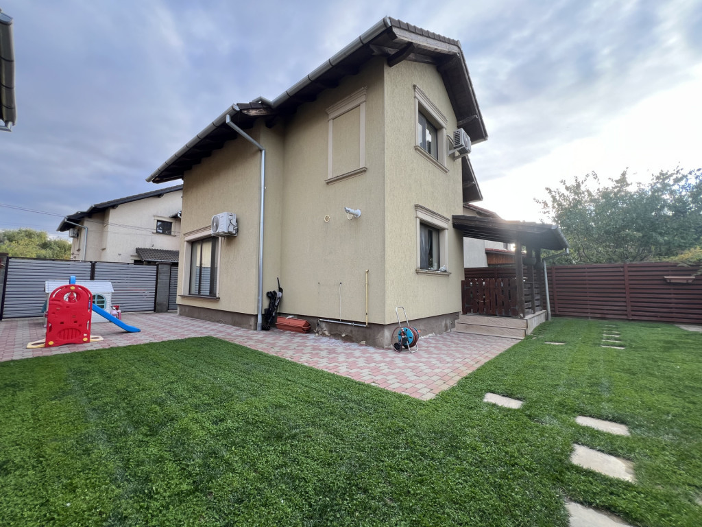 Casa individuala, 5 camere, 96 mp utili, 230 teren, mobilata