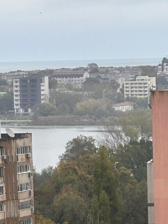 Garsonieră cu balcon de vânzare în zona Tomis III – ved