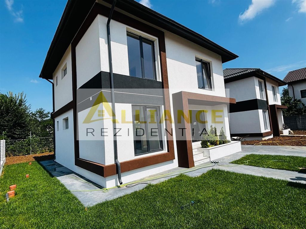 Casa individuală 4 camere - 3 băi teren 300 mp !