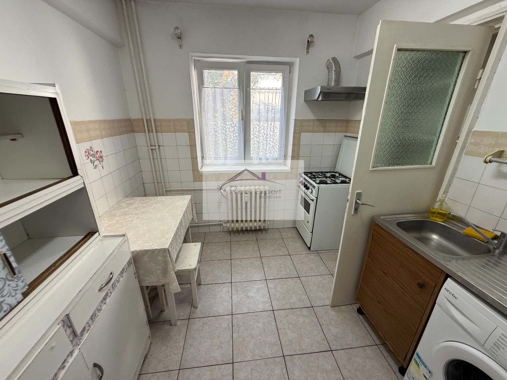 Apartament 2 camere Albac-zona Politiei Rutiere