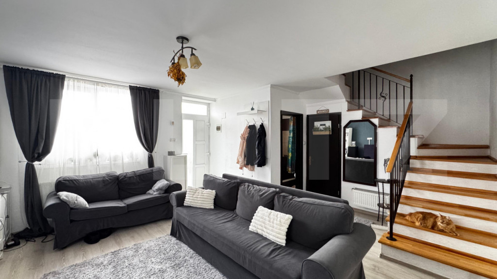 Casă tip duplex, 155 mp, zona Micești