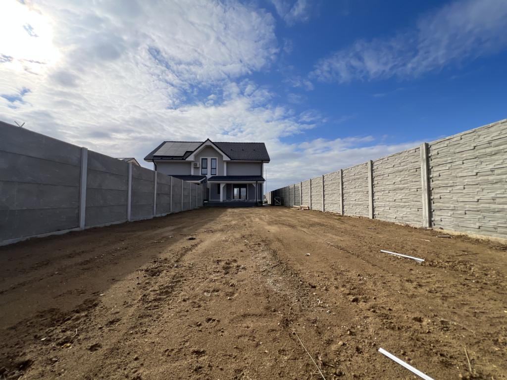 Duplex P+M, 4 camere, 95 mp utili, 350 teren, pompa de caldu