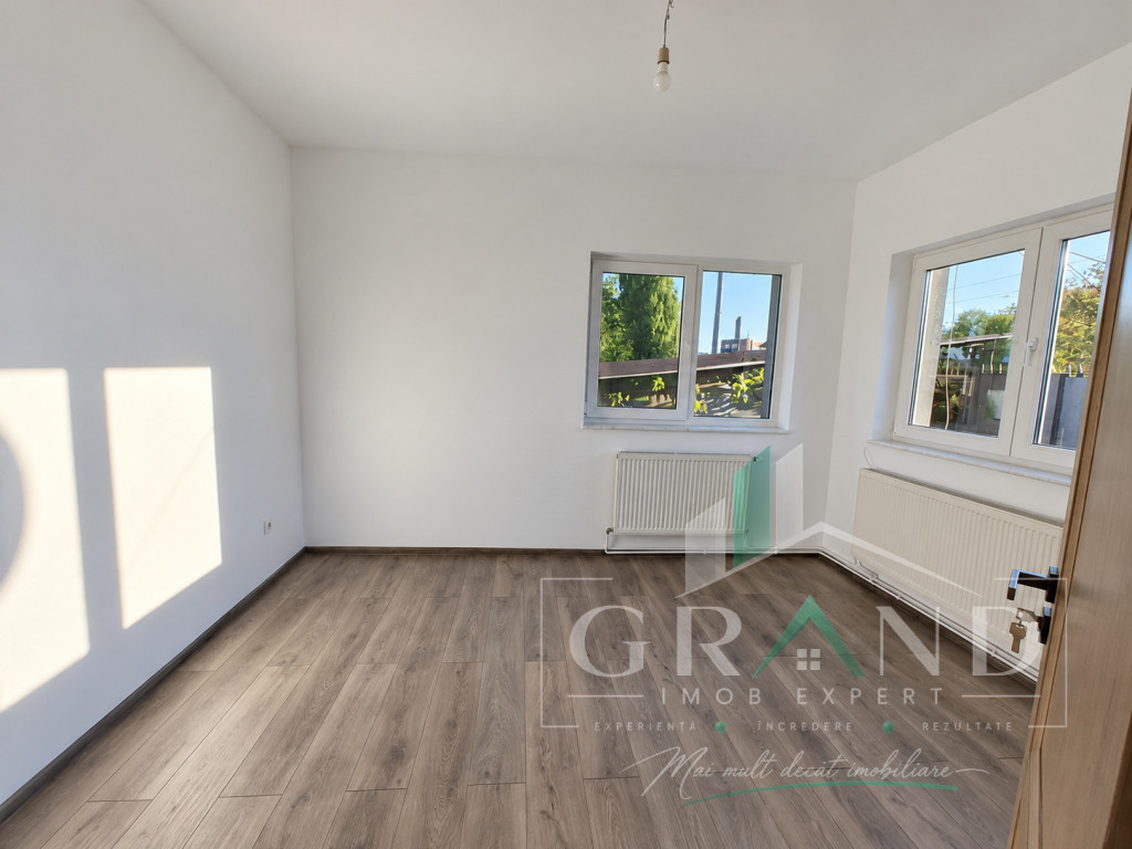 Casa Moderna | 5 Camere | Curte Interioara | Garaj | Parcare
