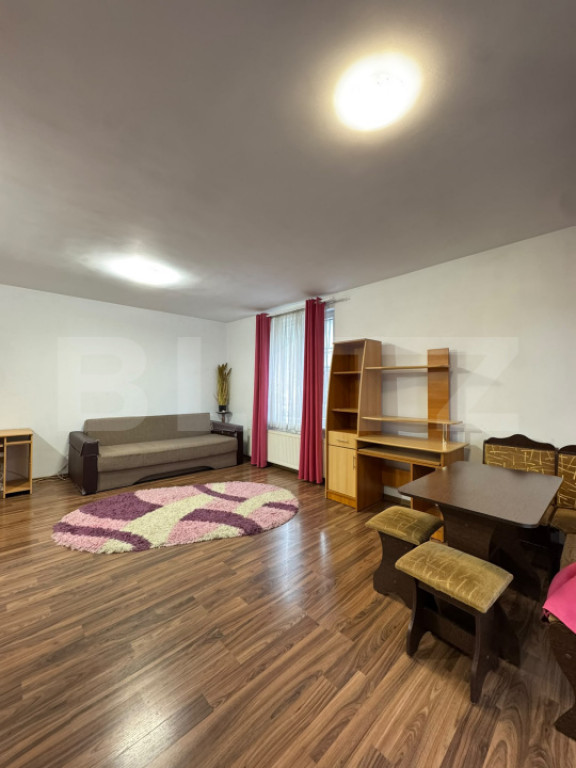 Apartament de închiriat 2 camere, 50mp, 2 balcoane, zona M?