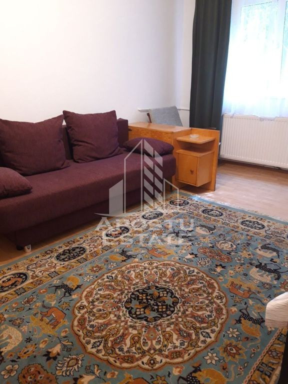 Garsoniera de inchiriat in zona Buziașului