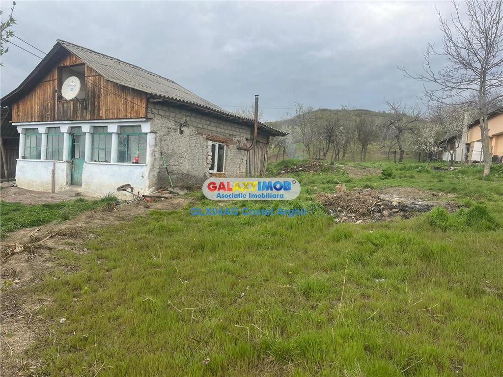 Vindem teren 2200 mp in Calinesti-Vranesti