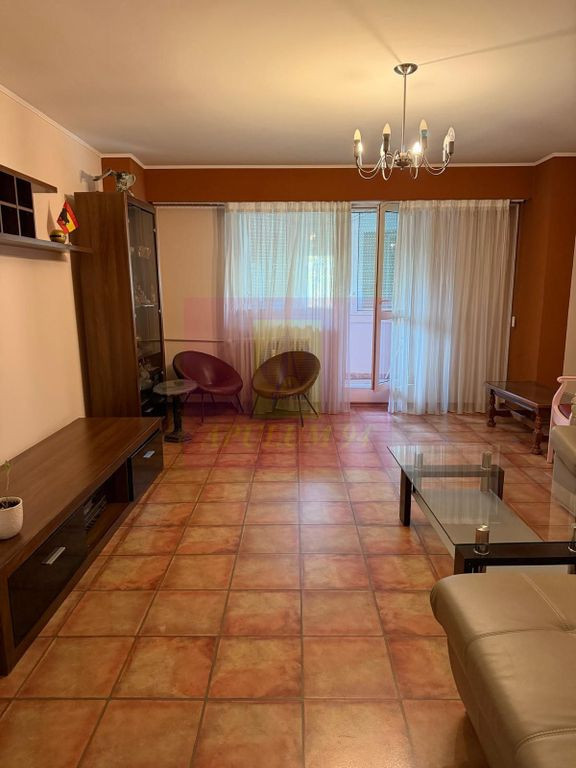 Apartament 3 camere Nerva Traian- stradal.