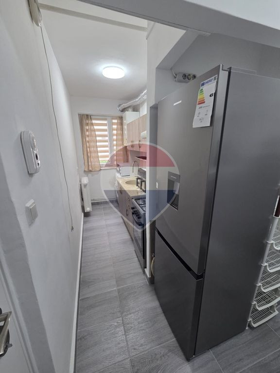 Apartament de inchiriat in centru Salontei