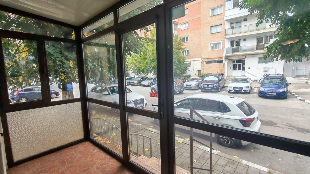 BIROURI- CABINETE, ZONA CENTRALA - 85 MP, PARTER