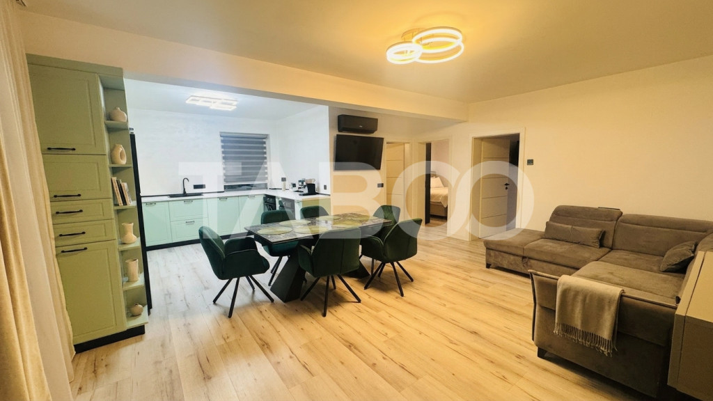 Apartament modern 3 camere de vanzare mobilat utilat 2 locur
