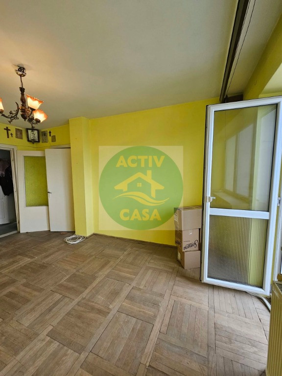 APARTAMENT CU 2 CAMERE DE VÂNZARE – ROMAN! zona Hotel