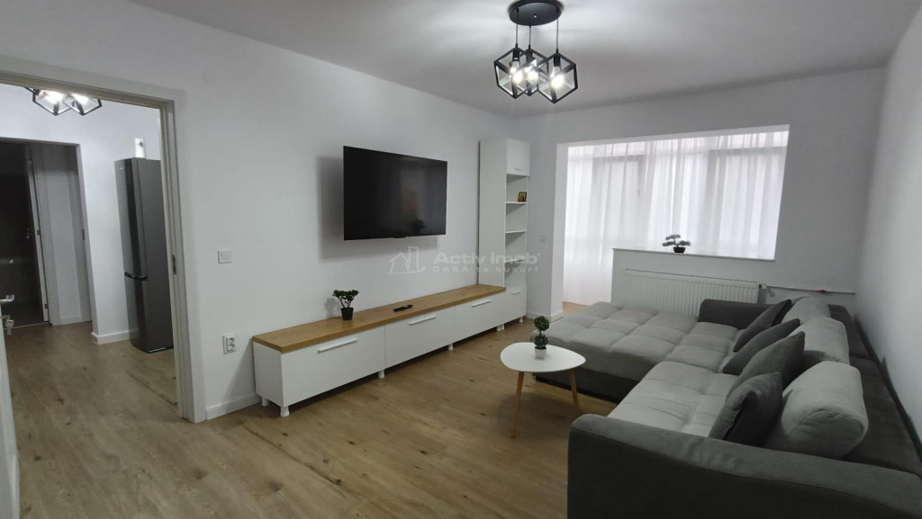 Apartament cu 3 camere -Bulevardul Republicii