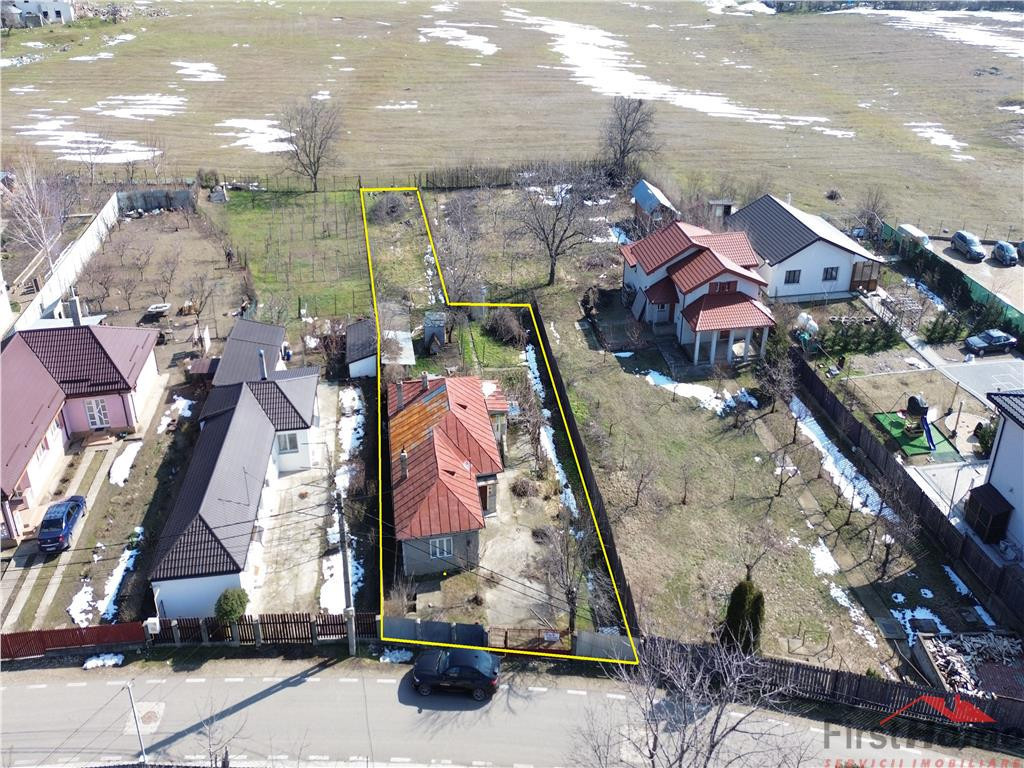 Teren de in Campineanca str Marului nr 8