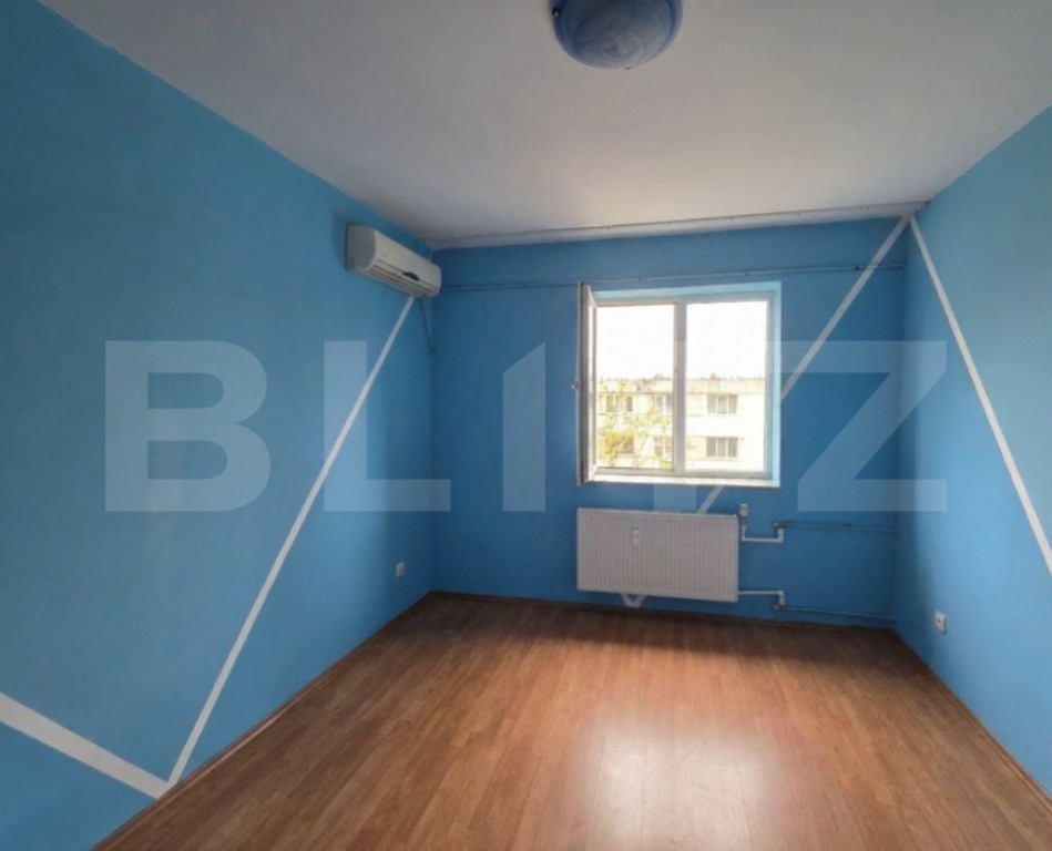 Garsoniera, decomandat, 20 mp, zona micro 40