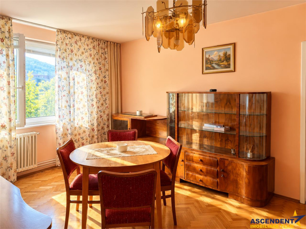 Apartament Cosmopolit Centru Civic | 2 Camere Decomandat Cu