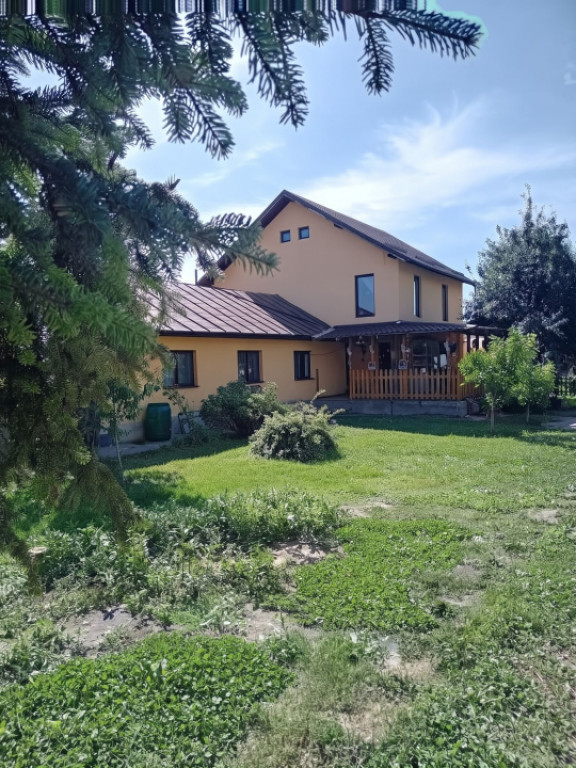 Casa de vanzare Batesti 200 000 euro