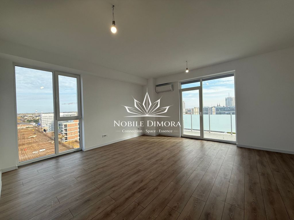 Apartament, spatios etaj 1, vedere in Piata Victoriei
